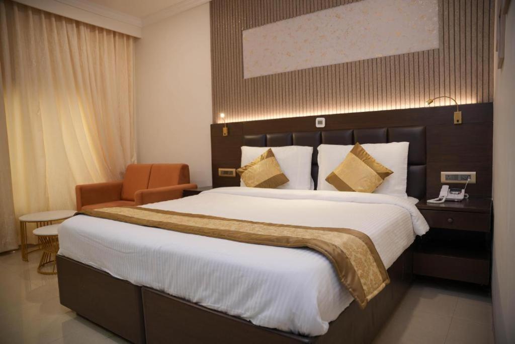 Hotel Vijaydeep Place Near Delhi Airport New Delhi Exterior foto