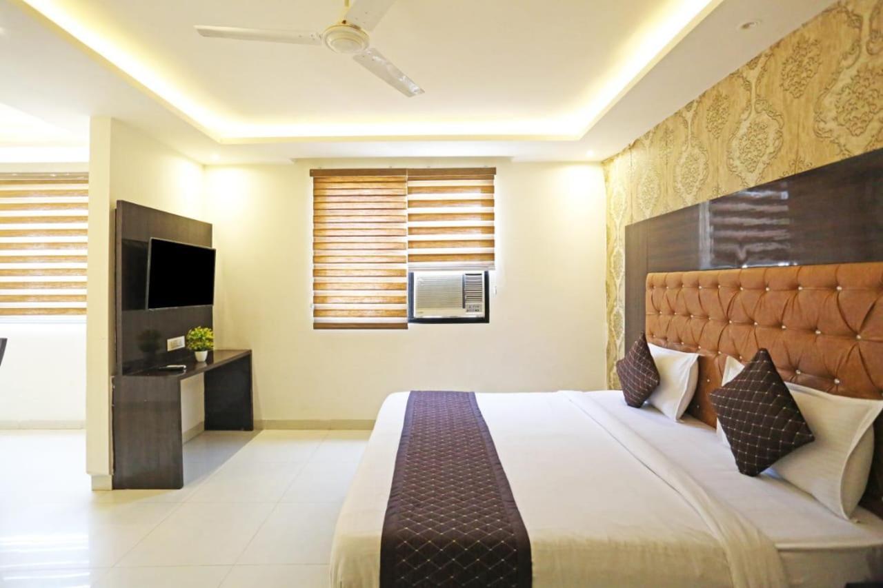 Hotel Vijaydeep Place Near Delhi Airport New Delhi Exterior foto