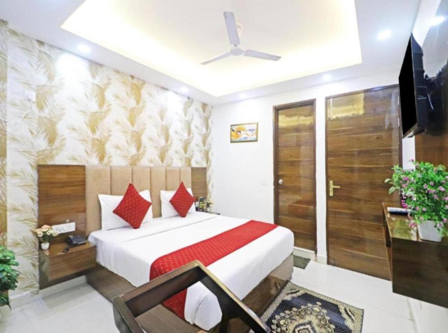 Hotel Vijaydeep Place Near Delhi Airport New Delhi Exterior foto